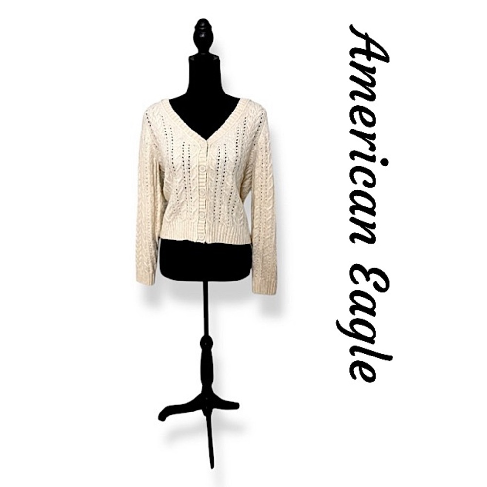 American Eagle Outfitters Cream Knit Sweater Button Front Cardigan Size L GUC!